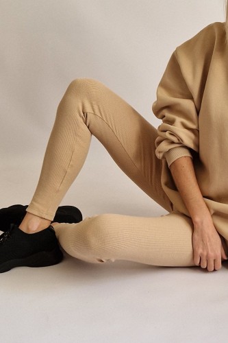 legginsy_moomer_bezowe_3.jpg