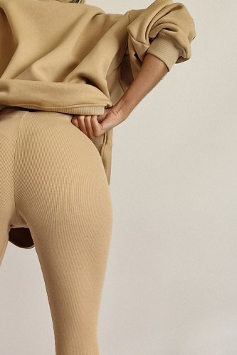 legginsy_moomer_bezowe_4.jpg