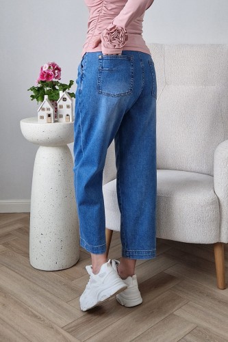 Spodnie jeansowe Solonge typu mom fit z gumką w pasie z tyłu jasne