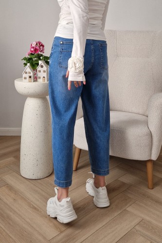 Spodnie jeansowe Solonge typu mom fit z gumką w pasie z tyłu jasne