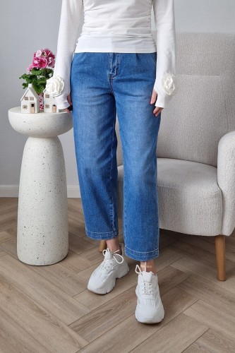 Spodnie jeansowe Solonge typu mom fit z gumką w pasie z tyłu jasne