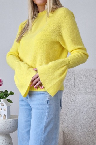 Sweter Bellis z baby alpaką z rozkloszowanymi rękawami typu dzwonek żółty