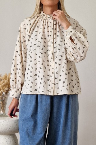 Bawełniana bluzka Olive oversize we wzór gałązek oliwnych i oliwek