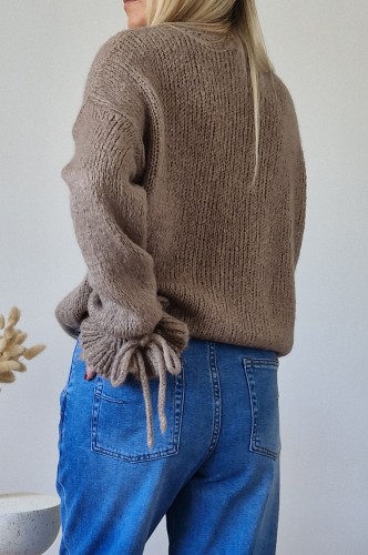 Sweter Lolly z moherem i wełną i z rękawami z falbanką fango