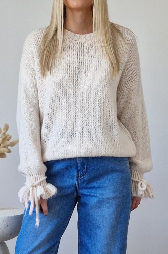 Sweter Lolly z moherem i wełną i z rękawami z falbanką śmietankowy