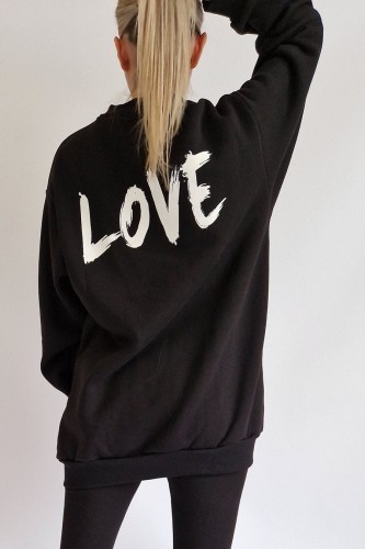 Bluza Love czarna z białym napisem
